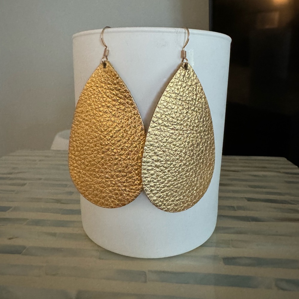 Nickel & Suede Earrings